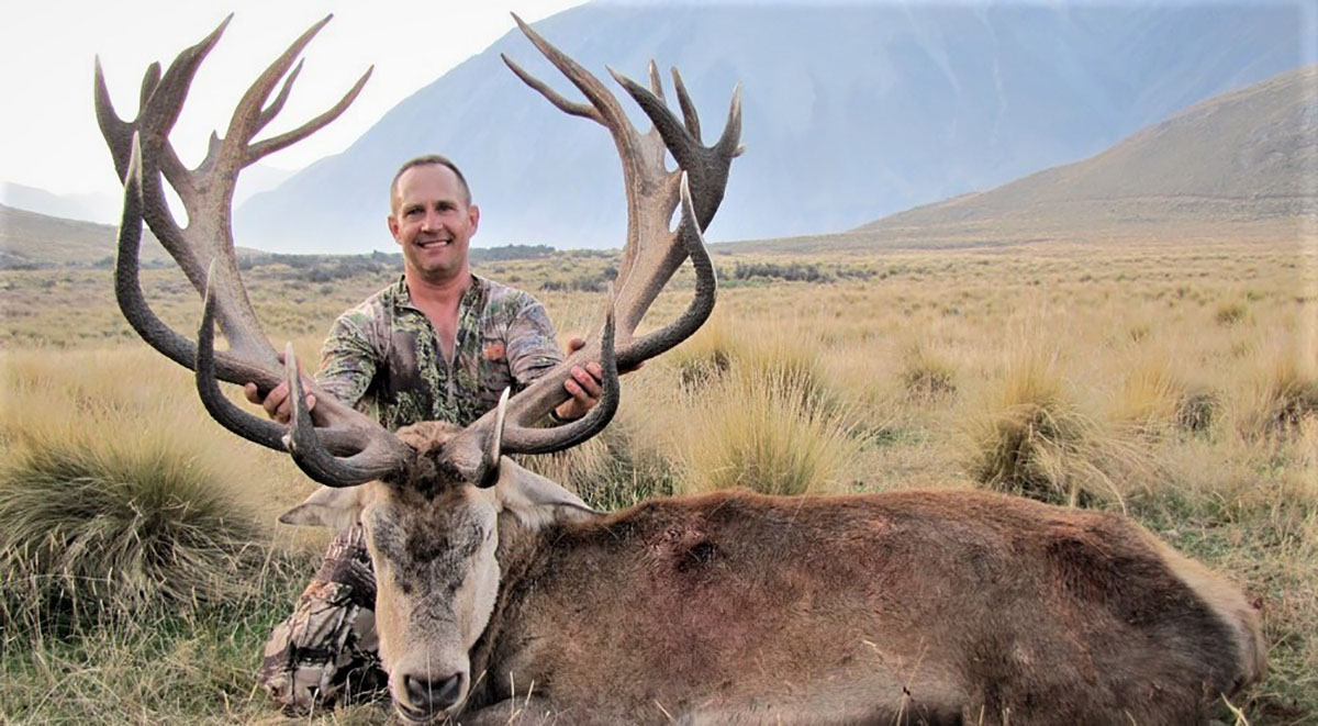 New Zealand Red Stag Trophy Hunting Alpine Country