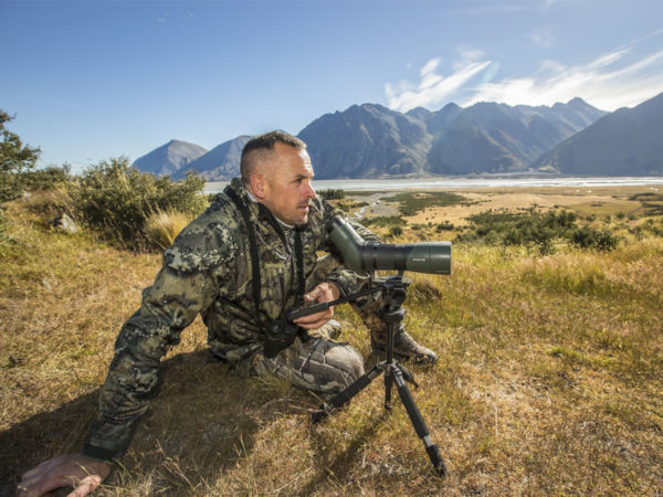 Trophy Bull Elk Hunting Guides